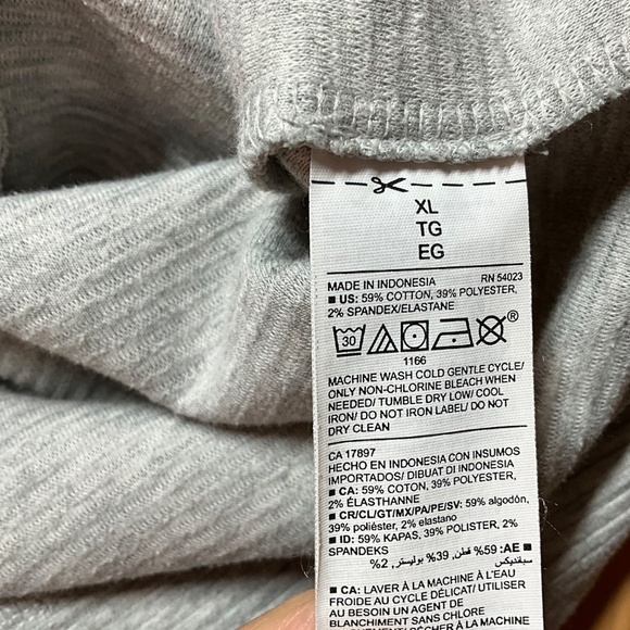 OLD NAVY Long Sleeve Dynamic Fleece Ribbed Performance Jacket Full Zip Sz XL - Picture 8 of 11